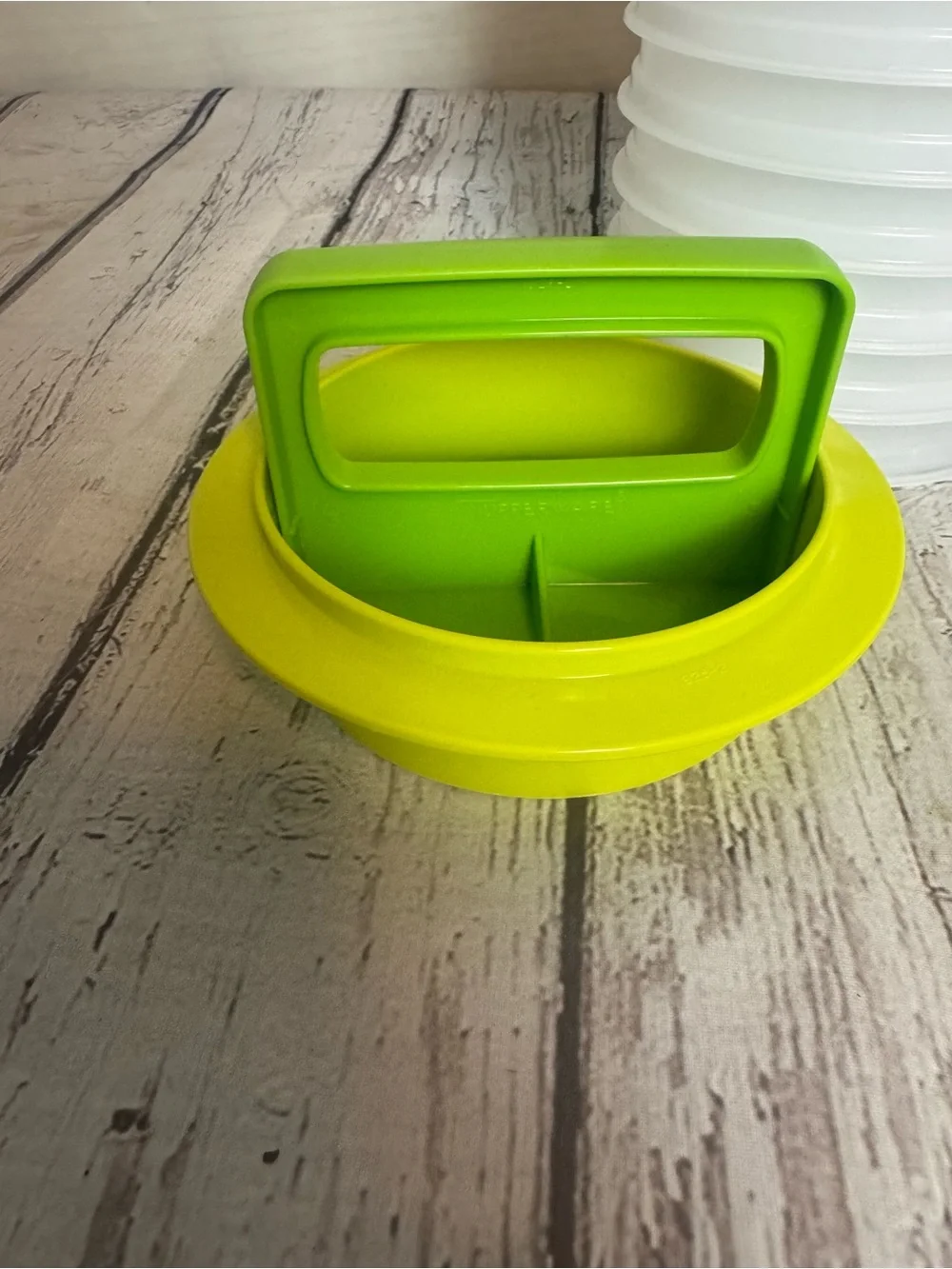 Tupperware Hamburger Maker Stackable Food Storage Container - Lime Green Handle